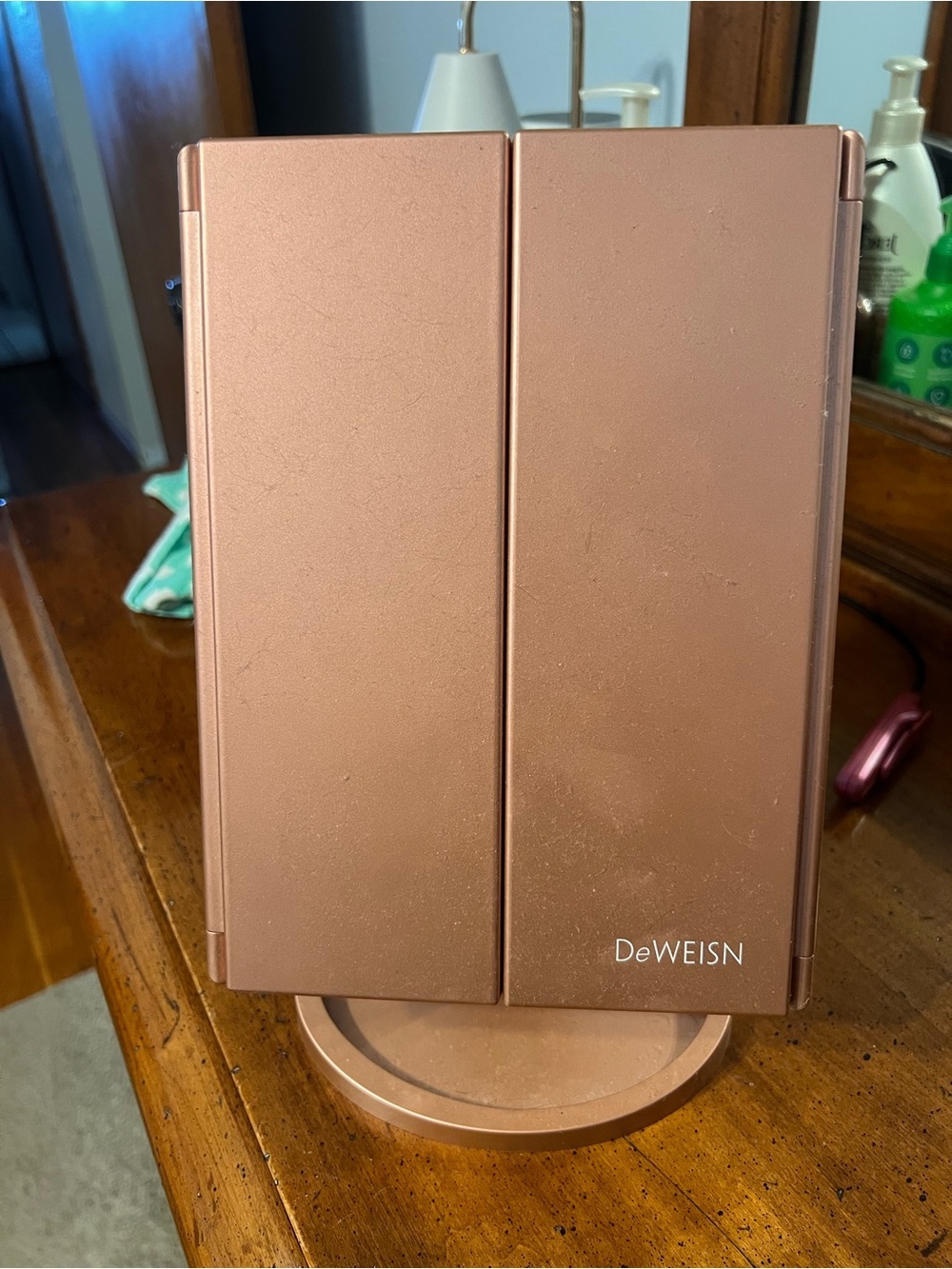 DeWEISN Foldable LED Makeup Mirror - Rose Gold